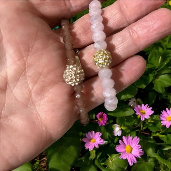 New 7 Assorted Boutique Bracelets - Picture 3 of 5